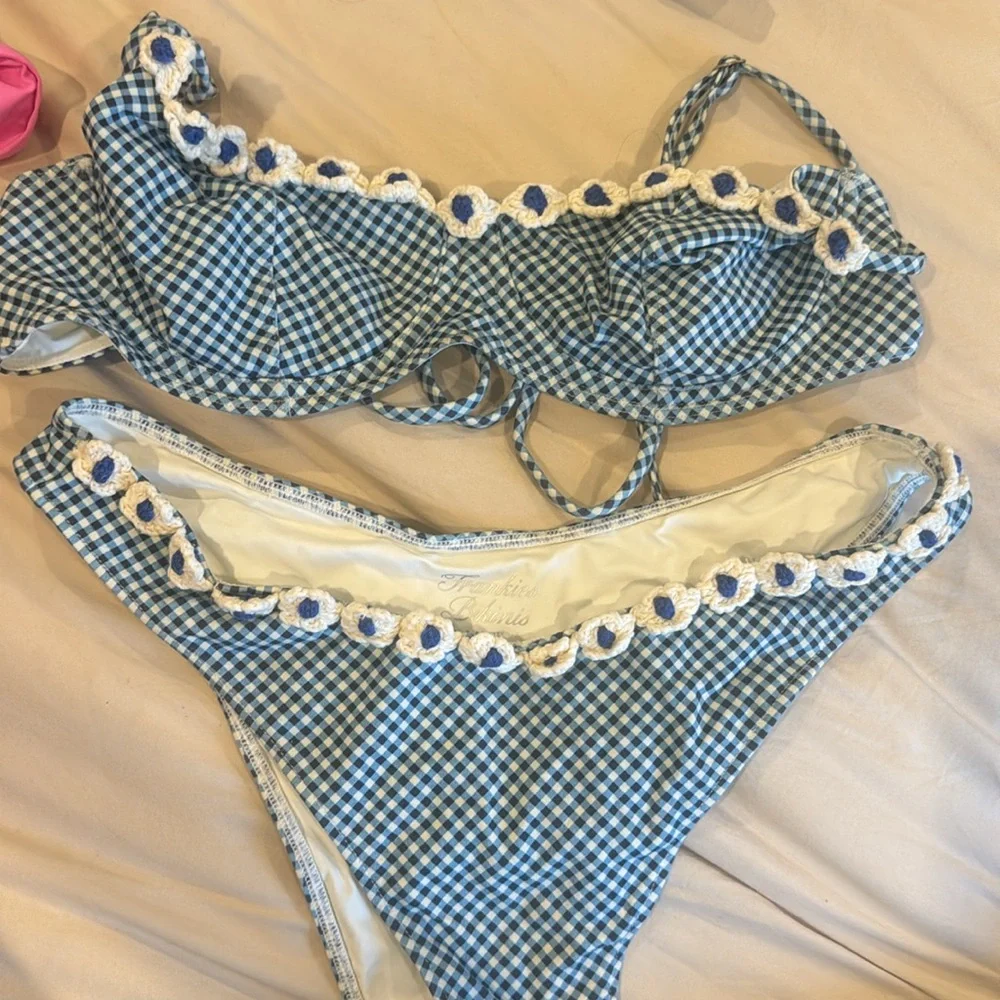 Frankie’s Bikinis Cola Bikini